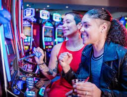 mastercasino88 dashboard showing football markets, live dealer tables, and slot games